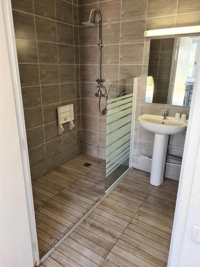 Hotel Paradise Vitrolles  Zewnętrze zdjęcie